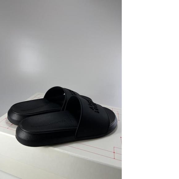 SOLD OUT DO NOT BUY! McQueen 37.5 E355 - Picture 3 of 12